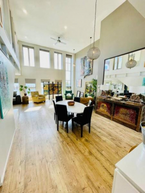 Stunning New York loft gallery, Christchurch